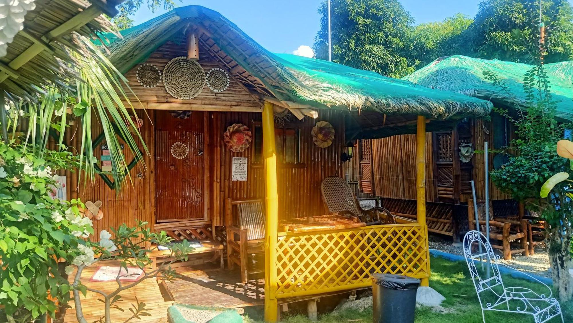 Moalboal Bamboo House / Rooms Quarto foto