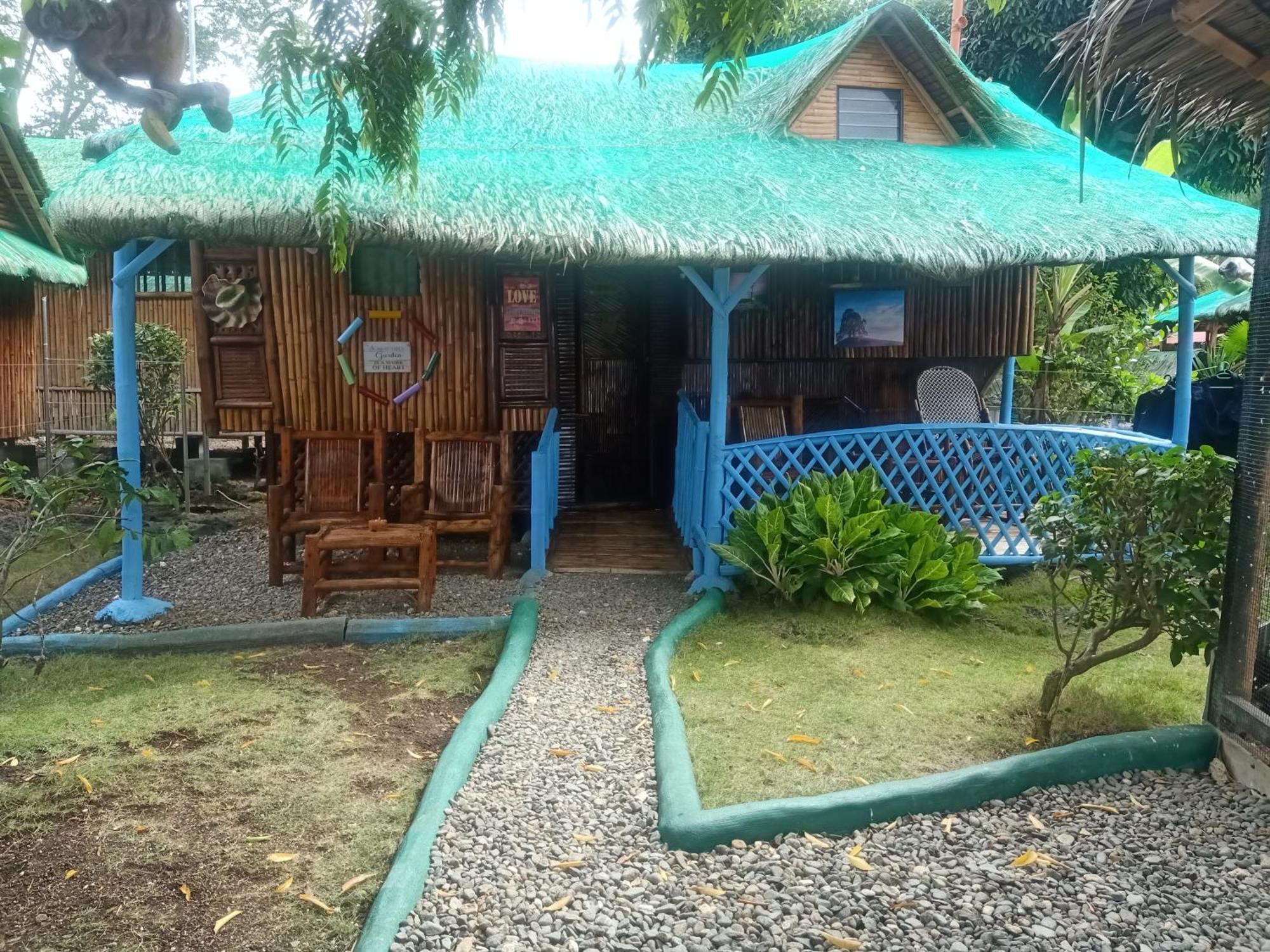 Moalboal Bamboo House / Rooms Quarto foto
